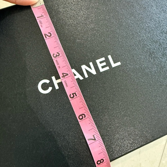 Chanel Box - Picture 9 of 11